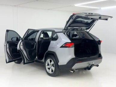 TOYOTA RAV4H S AWD CNT 2020 - Ampére Multimarcas - Veículos usados e semi novos à venda em Curitiba/PR