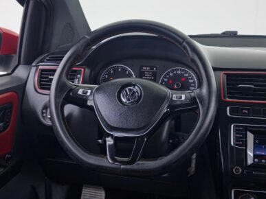 VOLKSWAGEN FOX PEPPER SFV 2017 - Ampére Multimarcas - Veículos usados e semi novos à venda em Curitiba/PR