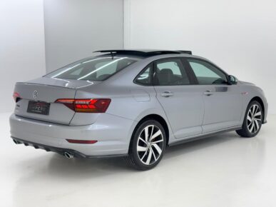VOLKSWAGEN JETTA GLI AG 2020 - Ampére Multimarcas - Veículos usados e semi novos à venda em Curitiba/PR