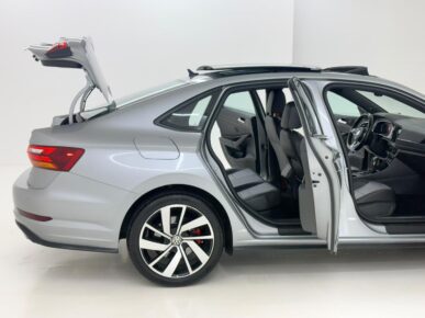 VOLKSWAGEN JETTA GLI AG 2020 - Ampére Multimarcas - Veículos usados e semi novos à venda em Curitiba/PR