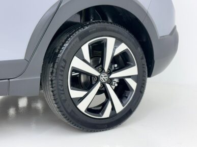 VOLKSWAGEN NIVUS HL TSI 2024 - Ampére Multimarcas - Veículos usados e semi novos à venda em Curitiba/PR