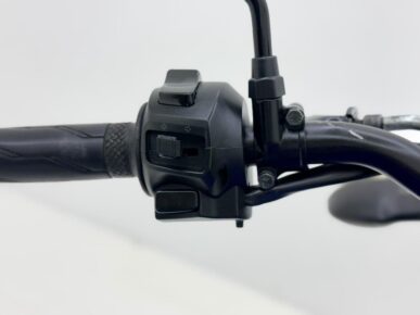 YAMAHA FZ25 FAZER 2020 - Ampére Multimarcas - Veículos usados e semi novos à venda em Curitiba/PR