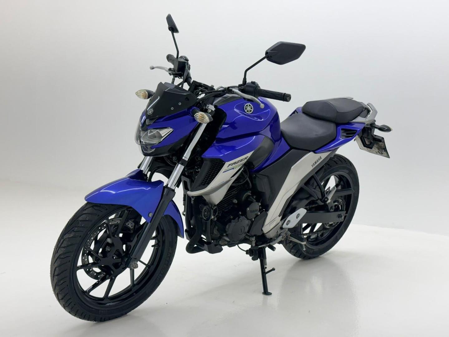 YAMAHA FZ25 FAZER 2020 - Ampére Multimarcas - Veículos usados e semi novos à venda em Curitiba/PR